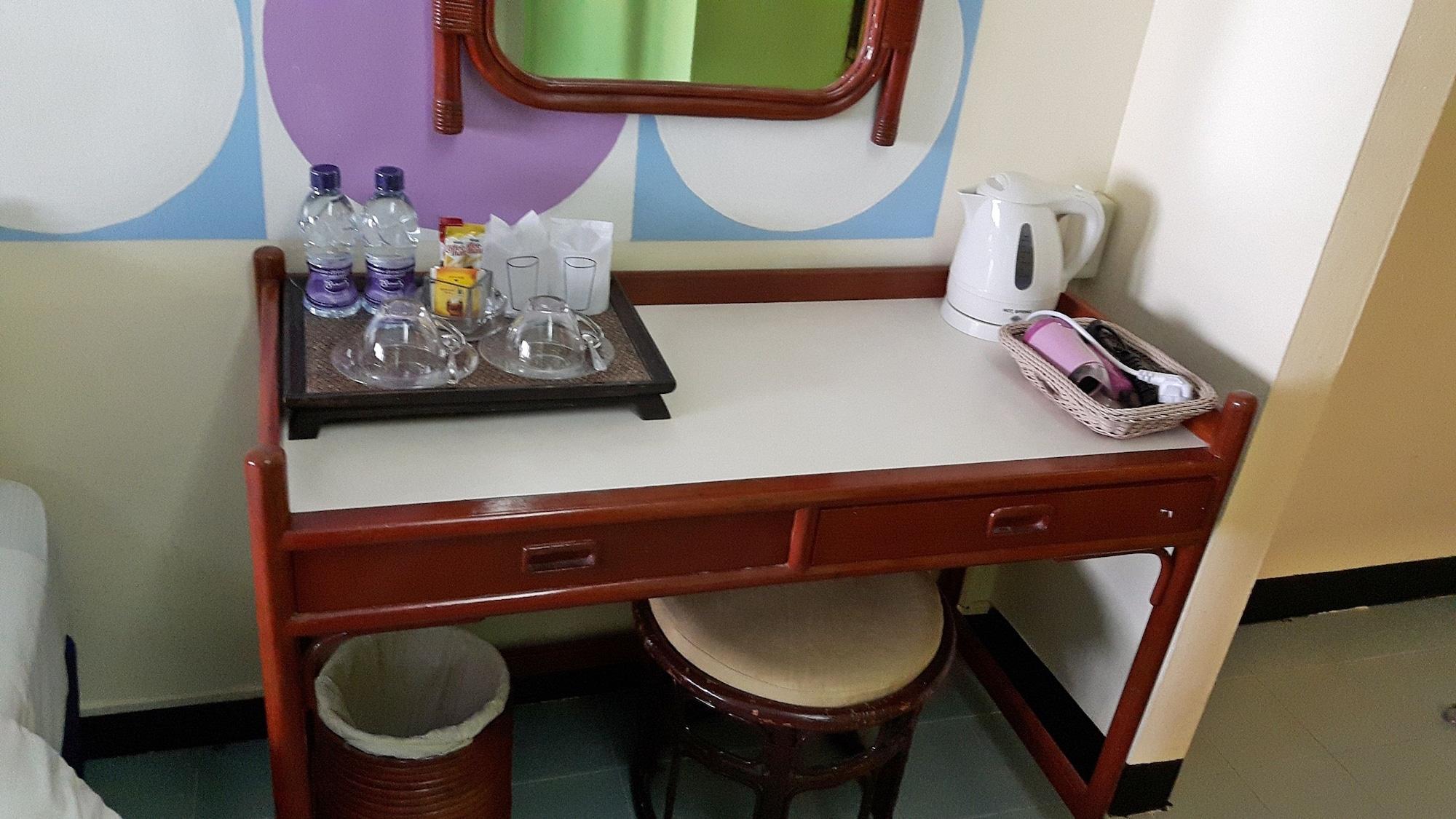 Sawasdee Sukhumvit Inn Bangkok Luaran gambar